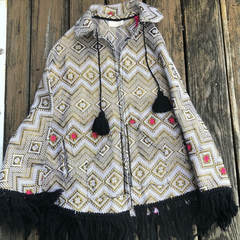 Rositas Artes Caribe Poncho Cape Coat One Size Black Gold Embroidery Vintage 60s